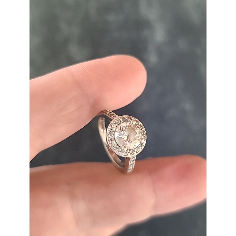 925 Sterling Silver CZ Ring Size US 5 Vintage